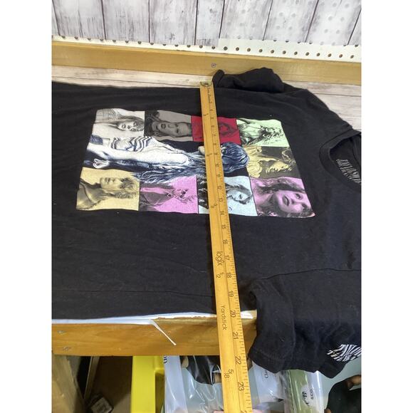 Taylor Swift Eras Tour Women’s L US Band Nashville TN Paramore 100% Cotton Shirt - Picture 3 of 5